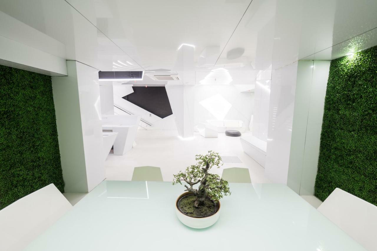 Optimi Hostel