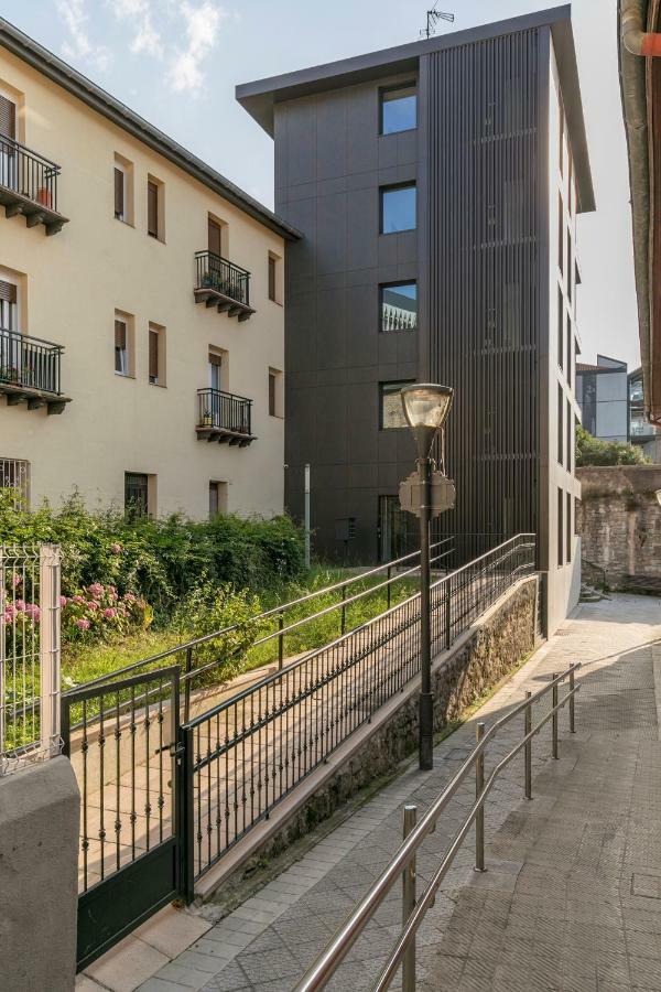 Riverside By Forever * Bilbao
