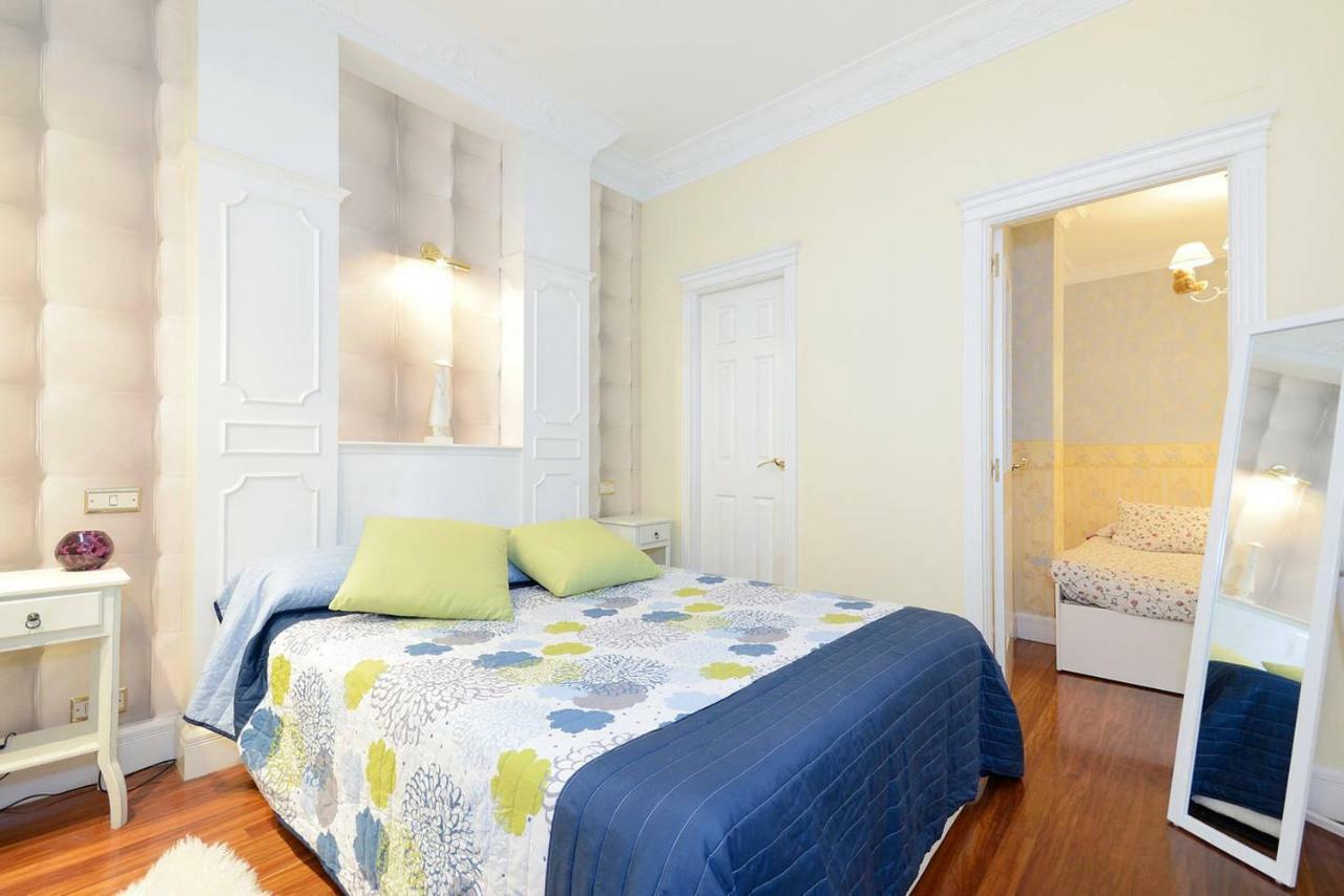 Apartamento Frente Al Guggenheim Con Wifi Y Parking Privado Gratis Apartment Bilbao