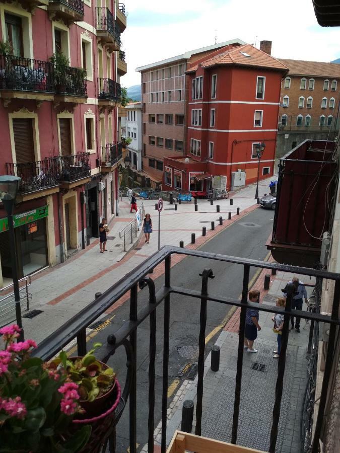 Center Parking Apartment Bilbao
