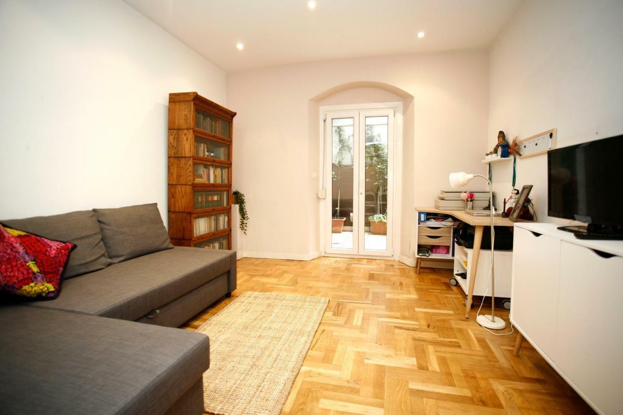 Piso Céntrico Con Patio Apartamento Bilbao