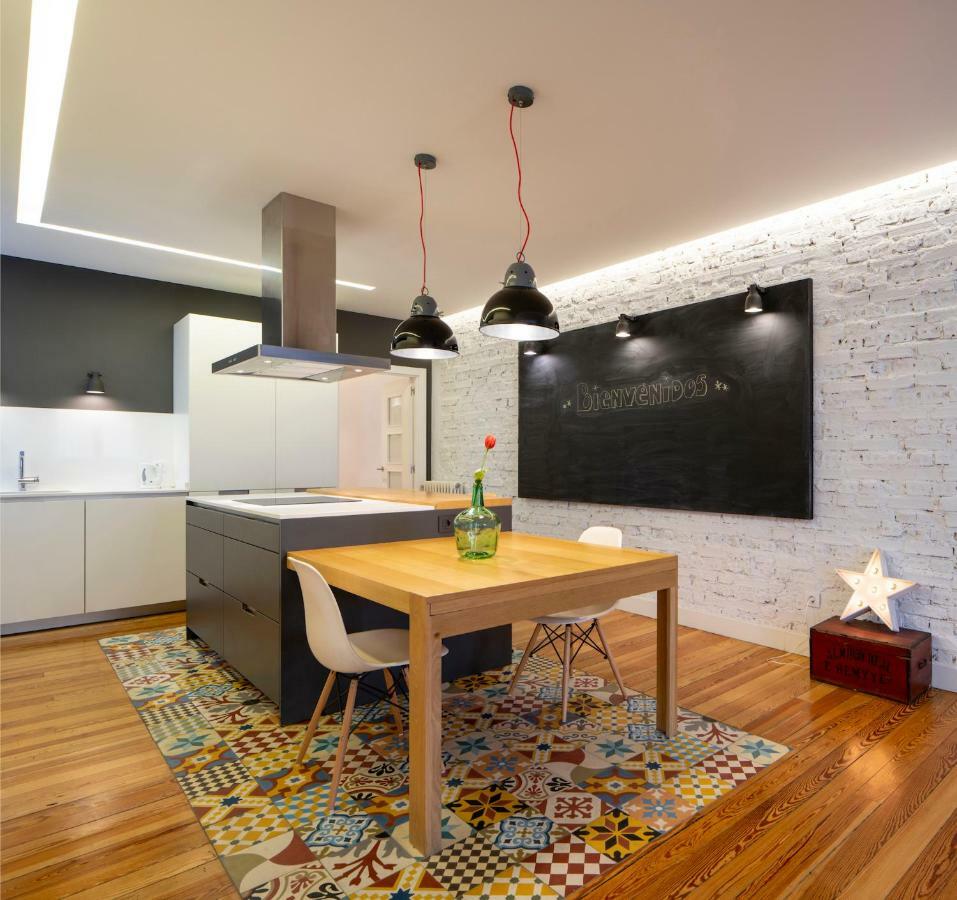 Great Location & 130m2! Guggenheim & Parking Apartamento