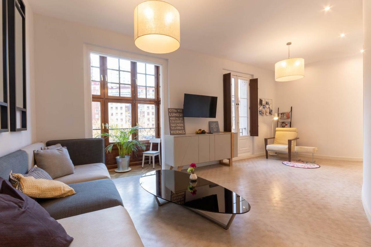 Apartamento Acogedor, De Diseño Moderno En Zona Antigua