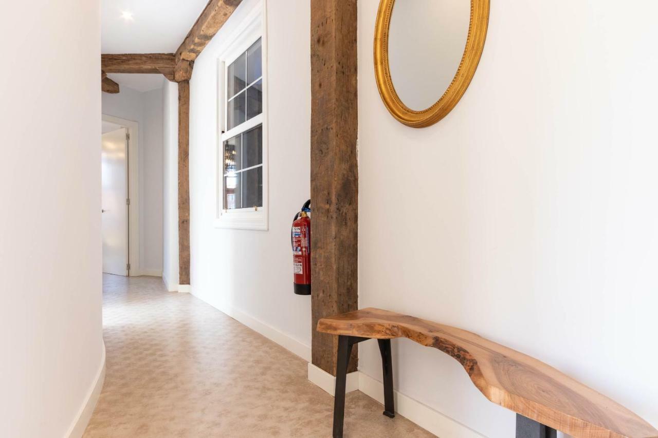 Acogedor, De Diseño Moderno En Zona Antigua Bilbao
