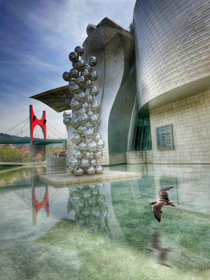 Homestay Guggenheim Center