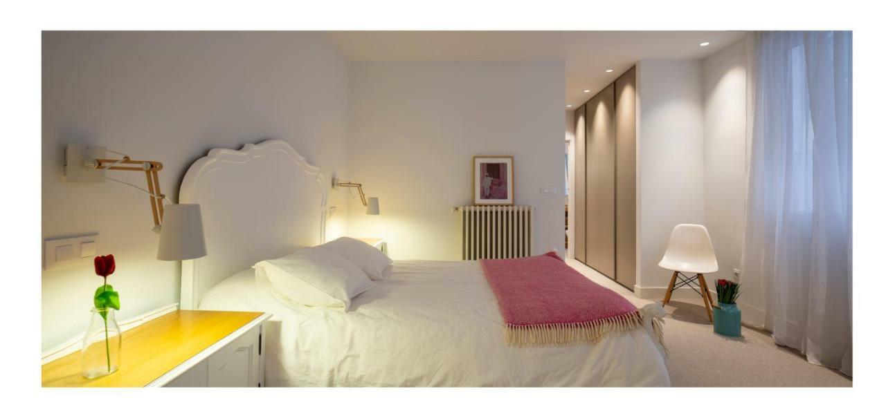 Great Location & 130m2! Guggenheim & Parking Apartamento