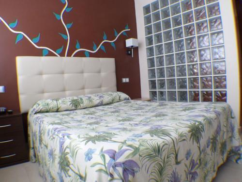 Hotel Artxanda Bilbao, Parking Gratuito En El Exterior Junto Al (adults Only) *
