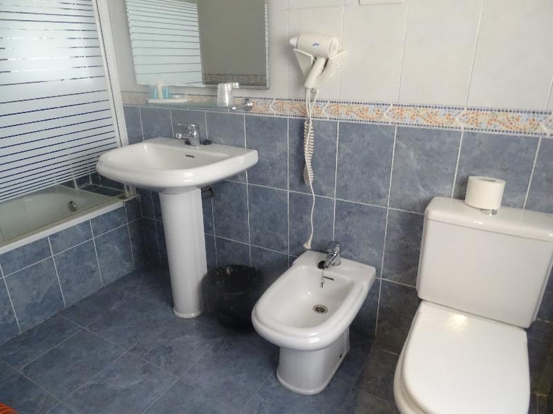 Guest house Arenal 2*
