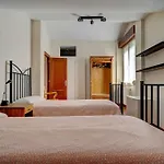 Duplex En Chalet Climatizado Y Garaje E-Bi-200