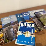 Nuevo, Grande Con Garaje, Bilbao Arena, Casco Viejo