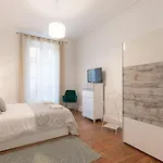 Confort y Diseño con Vistas al Casco Viejo