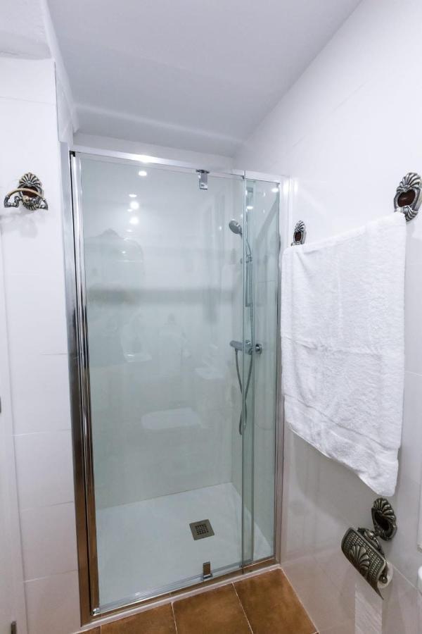 Apartamento Espacioso A Estrenar!! Casco Viejo Bilbao