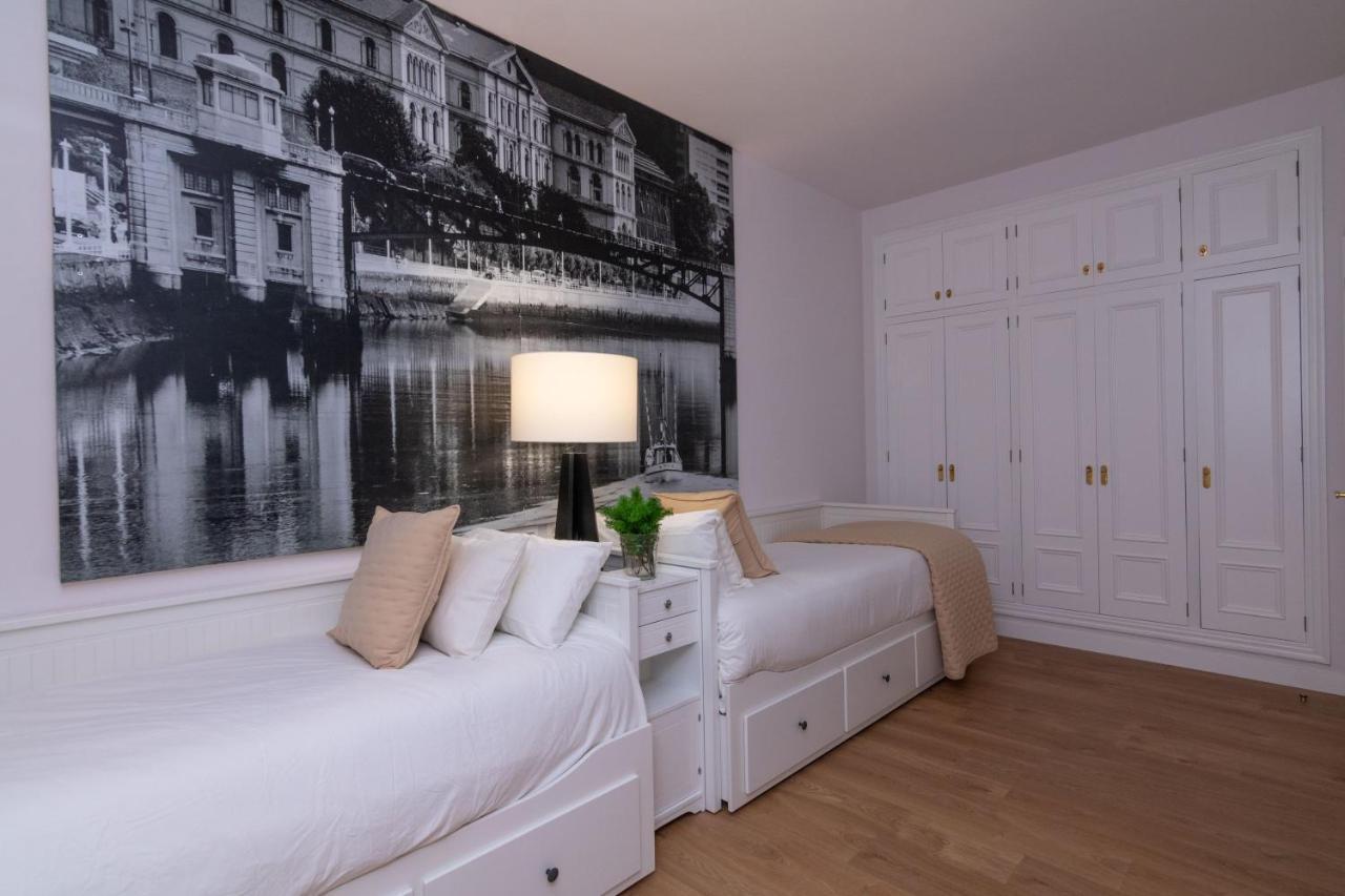 Henao Park De Suites, En Pleno Centro Con Garaje Directo Bilbao