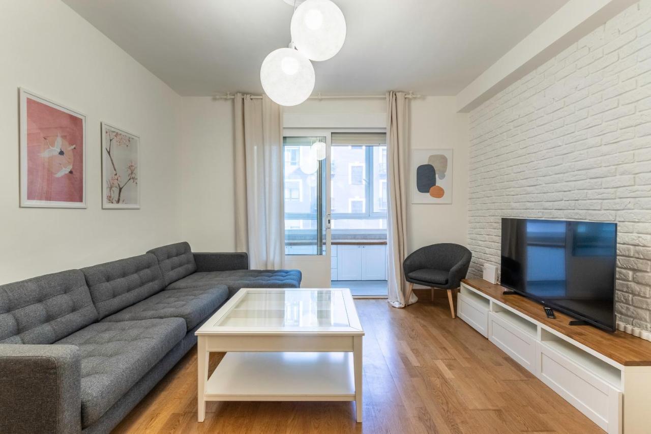 Market With Parking By Aston Apartamento Bilbao