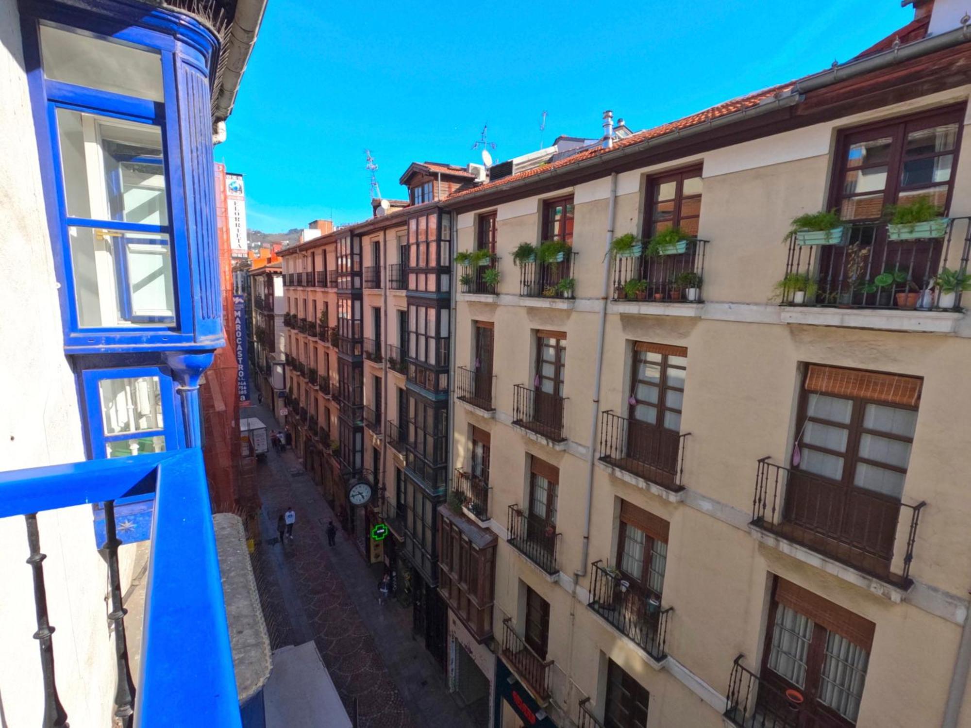 Casual Gurea Guest house