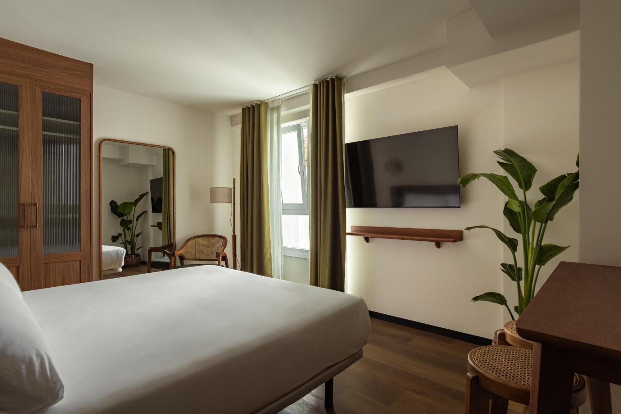Aparthotel Batimont & *