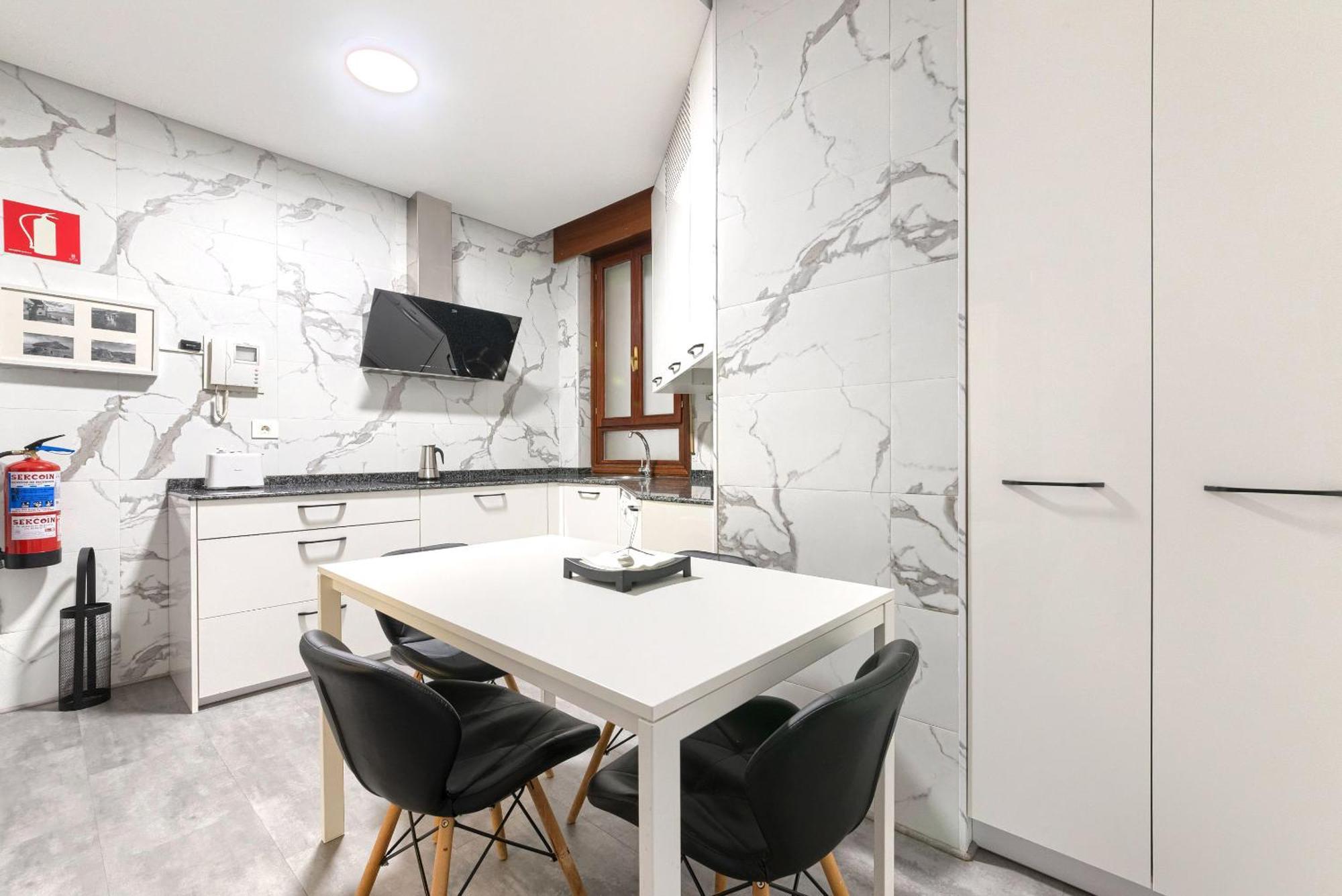 Apartamento Piso Señorial Con Vistas A La Ria By Urban Hosts