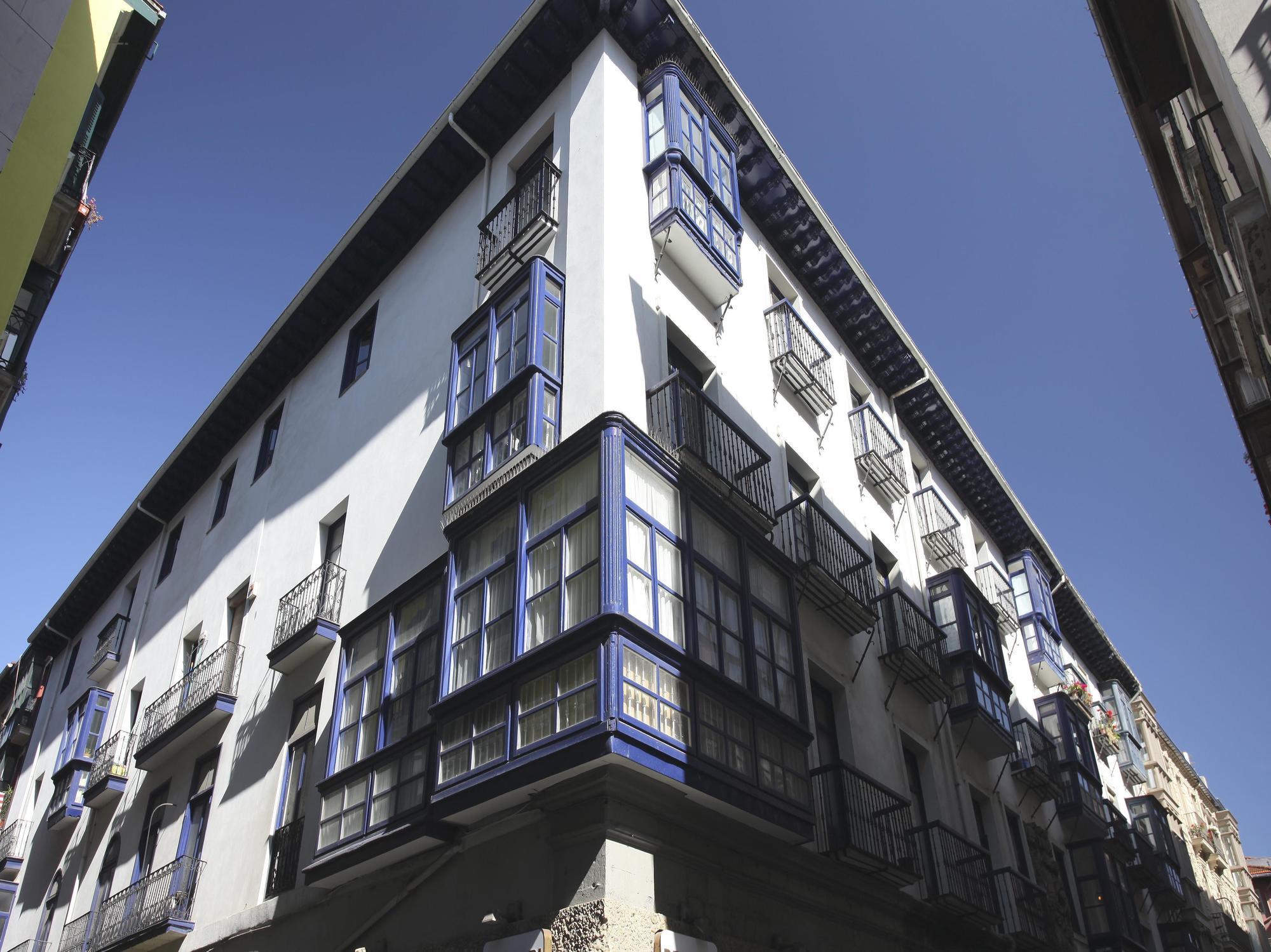 Casual Gurea Guest house