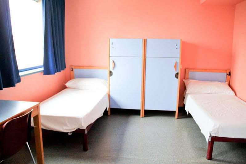 Bilbao Hostel *