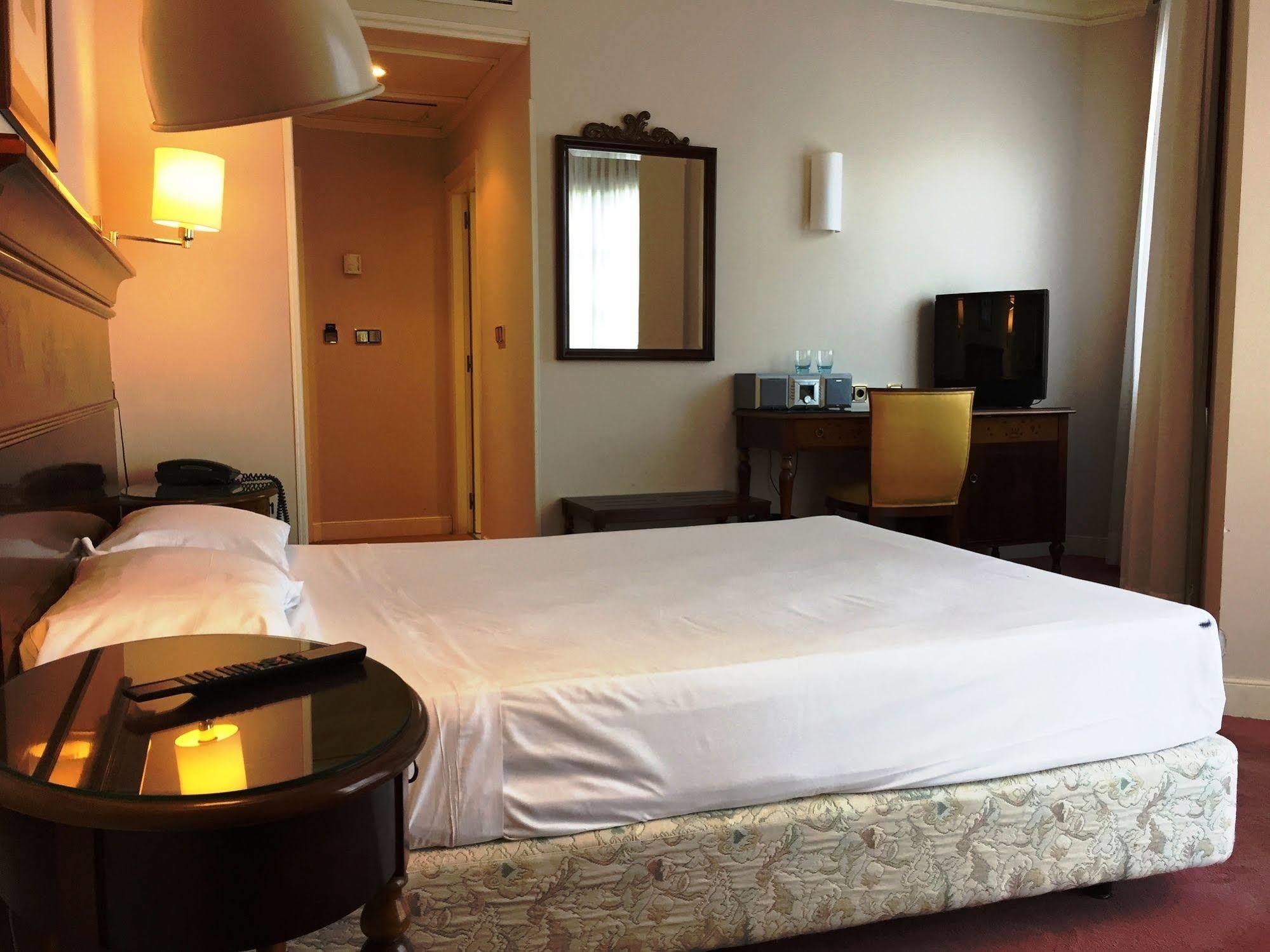 Sercotel Arenal Hotel