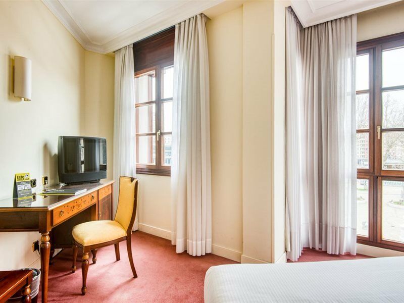 Sercotel Arenal Hotel