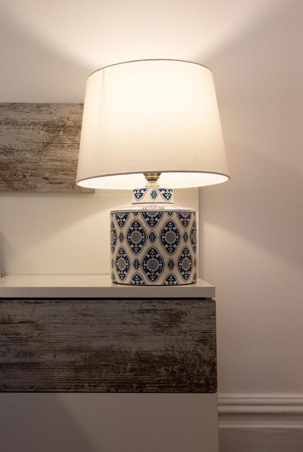 Confort Y Diseño Con Vistas Al Casco Viejo Apartamento *
