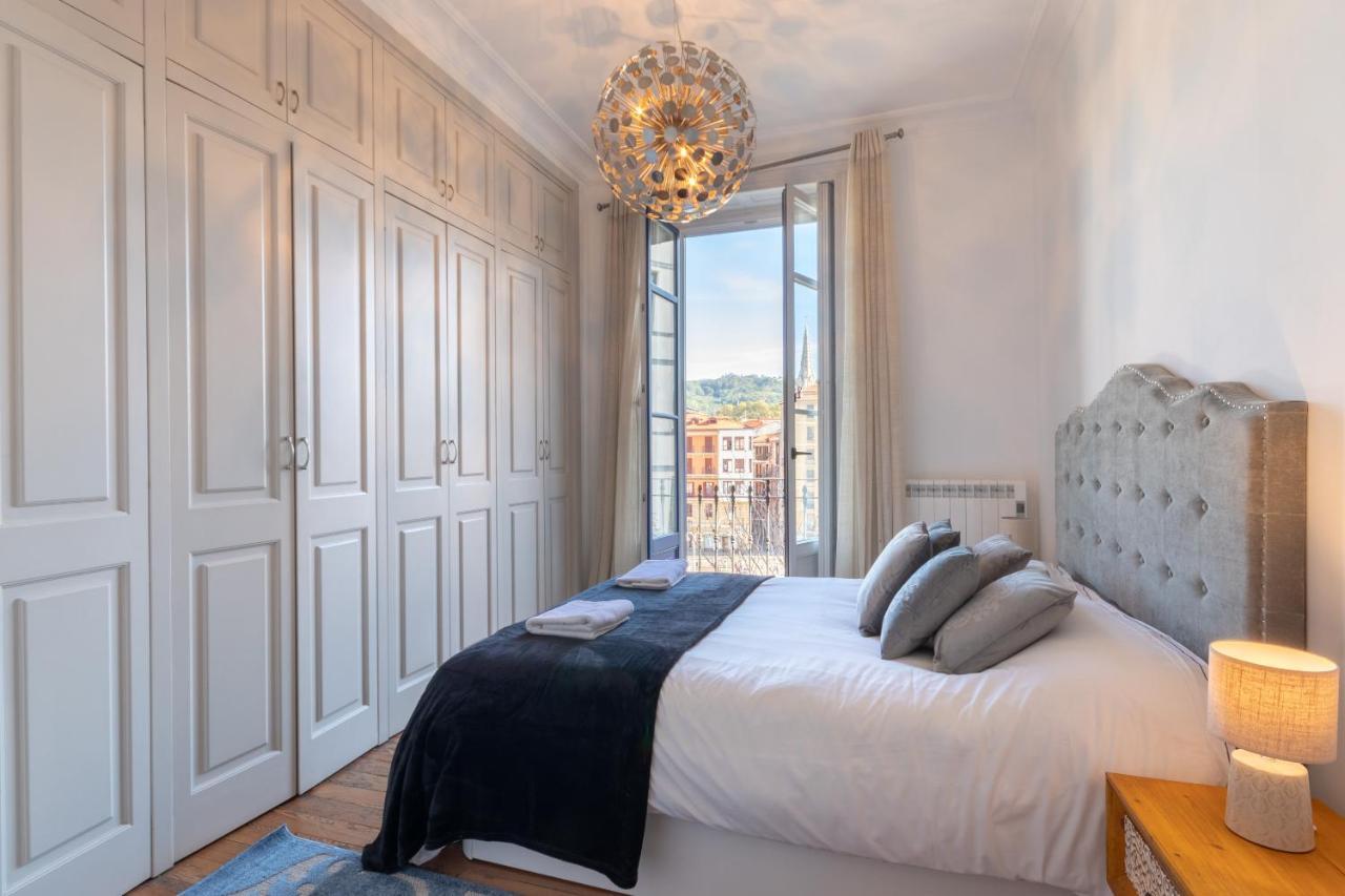 Confort Y Diseño Con Vistas Al Casco Viejo Apartamento *