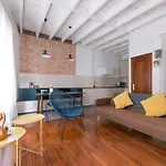 City Hall I Apartment