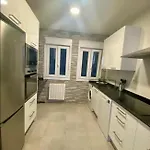 Habitacion En Apartamento Con Zonas Comunes Compartida Hn