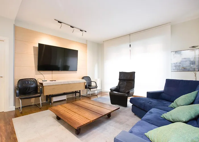 Volantin Apartment