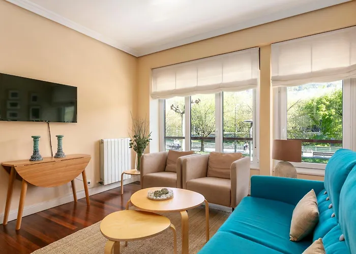 Ria By People Rentals