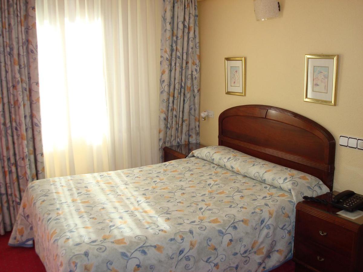 Estadio Hotel 2*