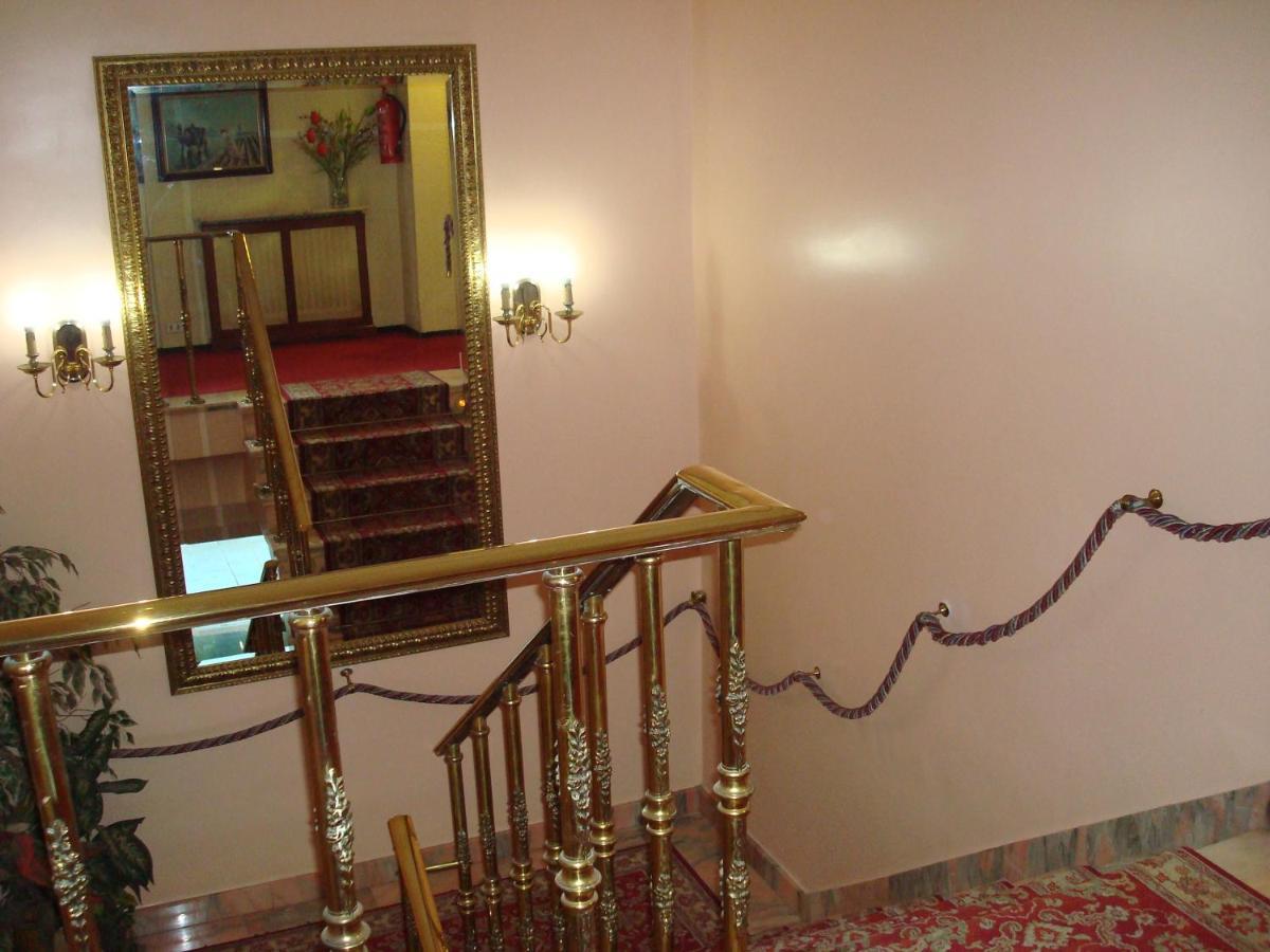 Hotel Estadio 2*