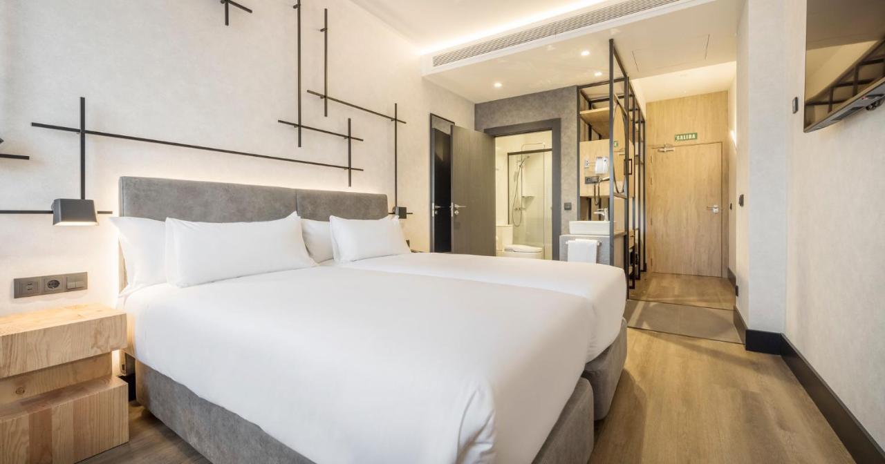 Hotel Ilunion San Mames 4*