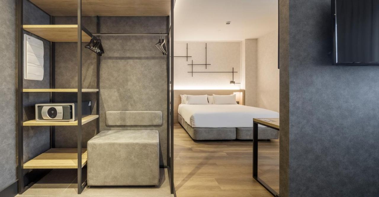 Hotel Ilunion San Mames 4*
