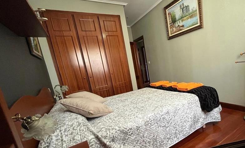 Amezola 1- Habitación Con Baño Incorporado En Casa Compartida *