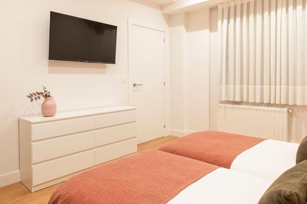 Apartamento Ot 5 Bedrooms 4 Bathrooms Luxury In Old Town Bilbao