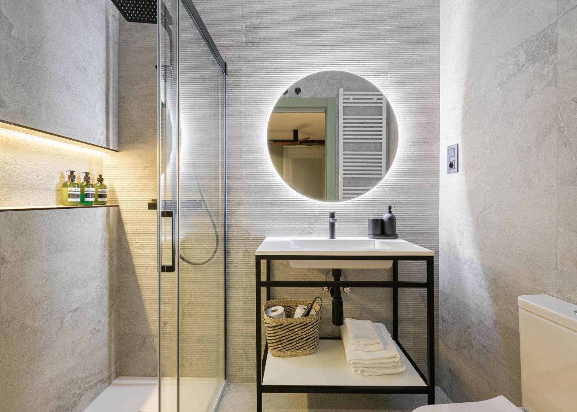 Habitación en casa particular Ribera - - Old Town - A/c - From 1880 Bilbao