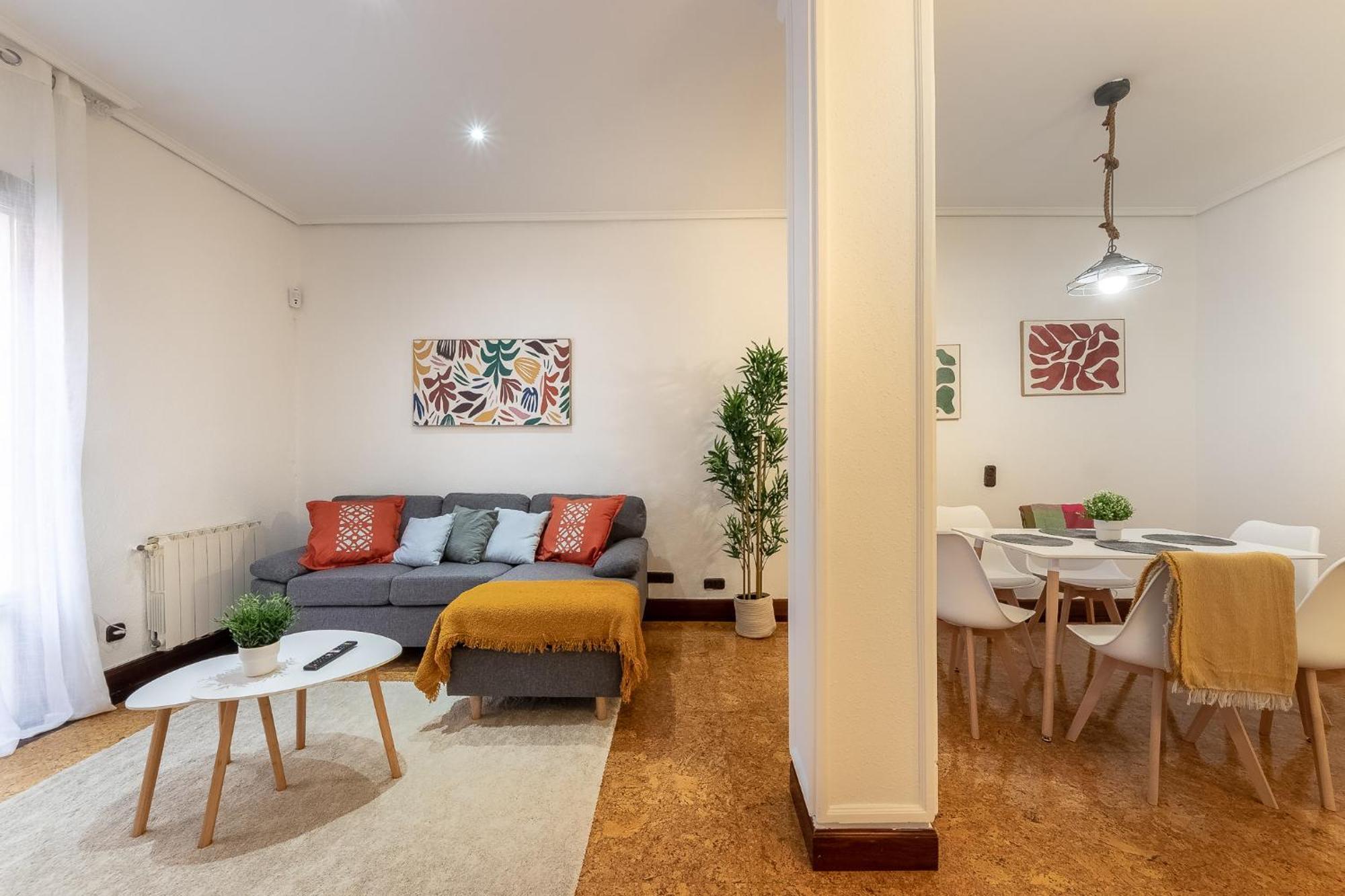 Apartamento Unamuno, En El Casco Viejo *