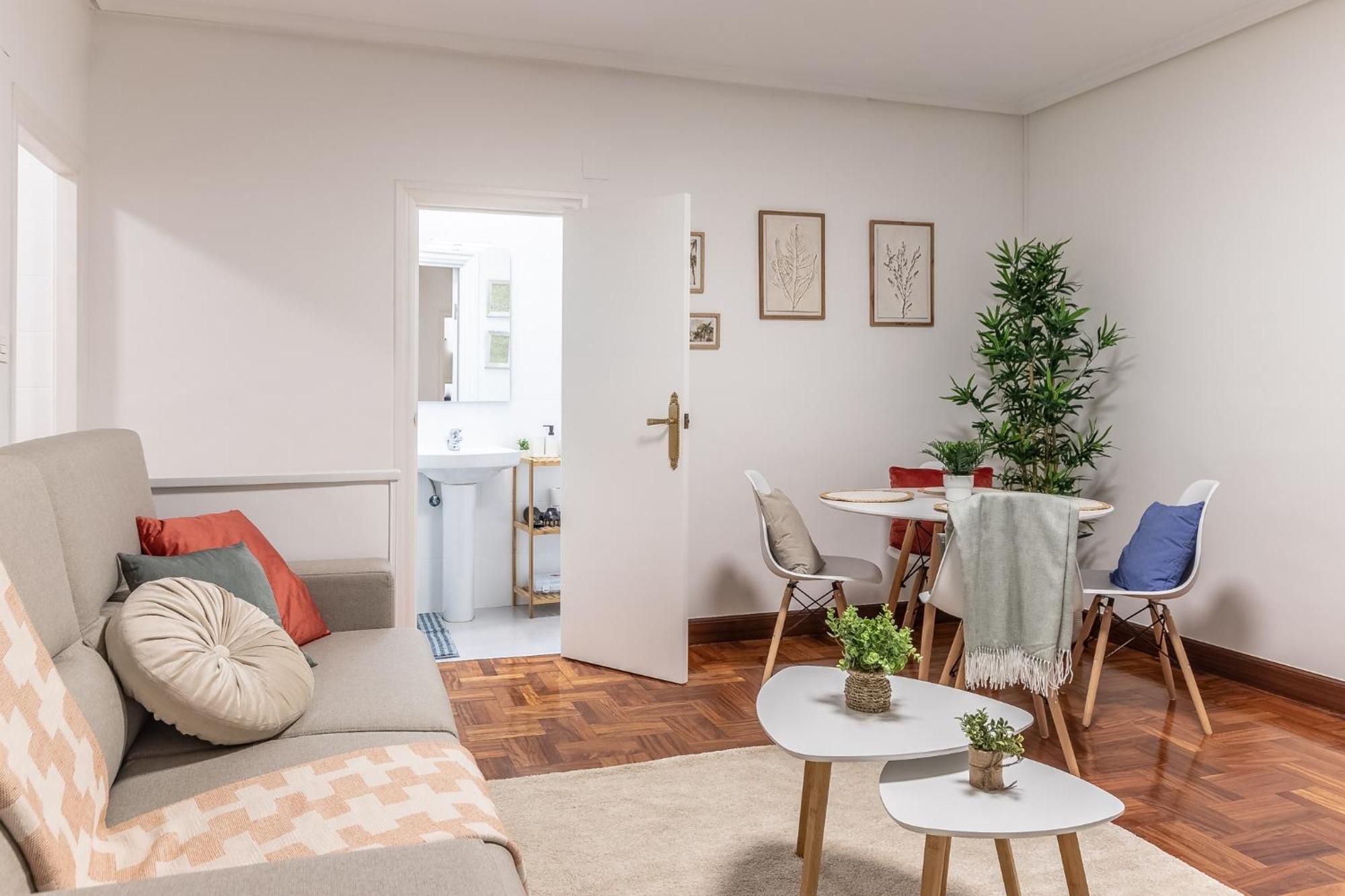 1 Parada Al Casco Viejo, 1 Min En Metro - Santutxu Apartamento
