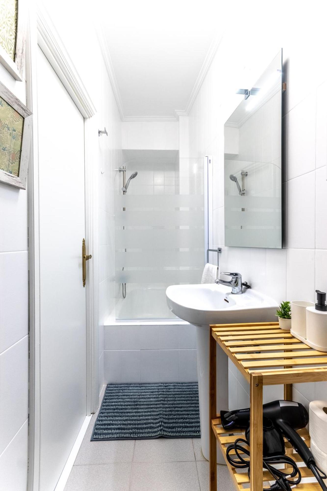 Apartamento 1 Parada Al Casco Viejo, 1 Min En Metro - Santutxu Bilbao
