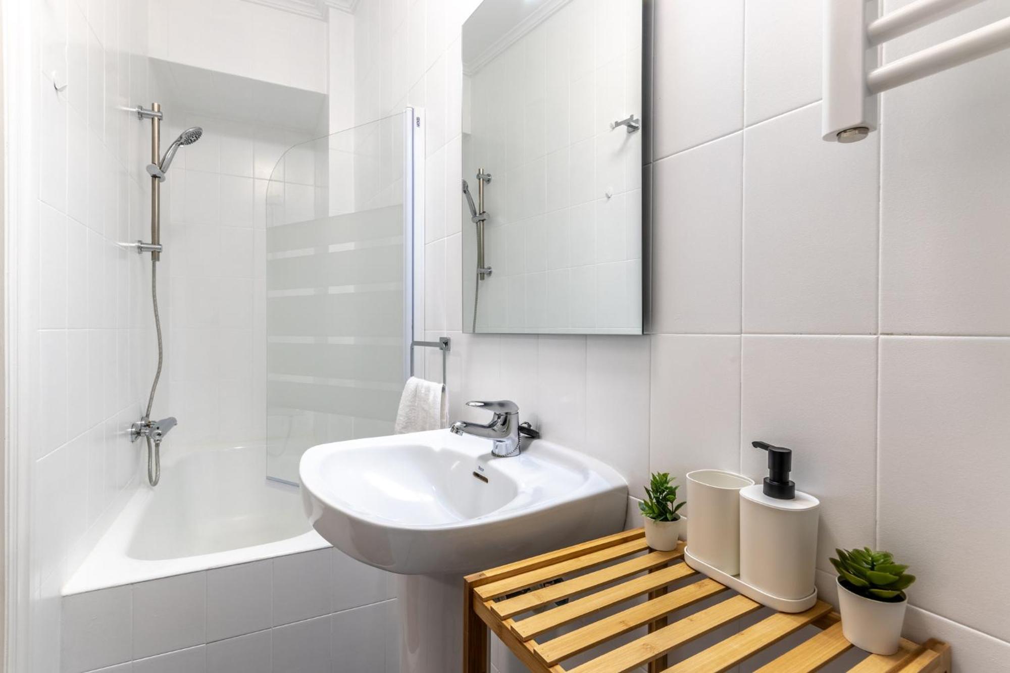 1 Parada Al Casco Viejo, 1 Min En Metro - Santutxu Apartamento Bilbao