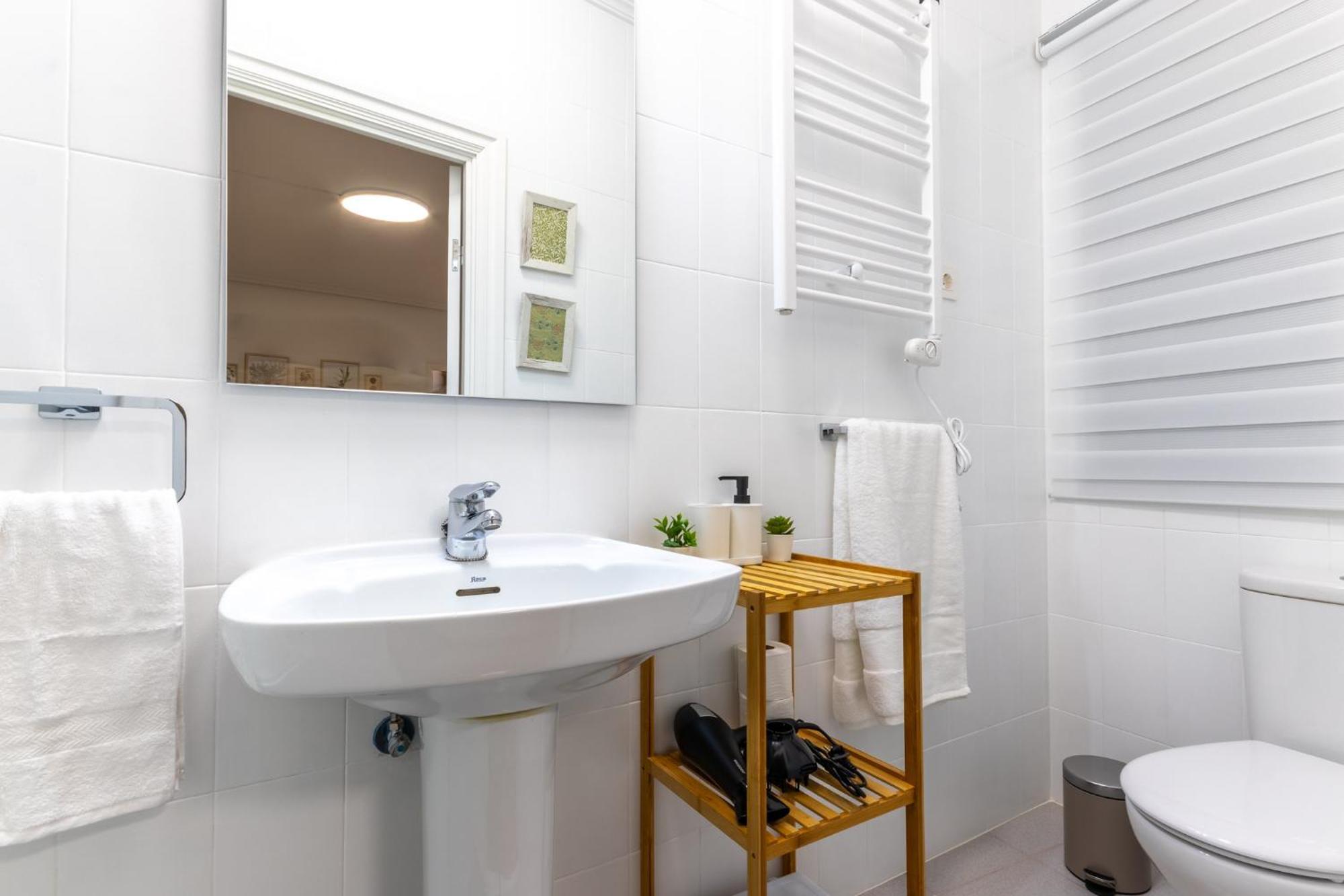 1 Parada Al Casco Viejo, 1 Min En Metro - Santutxu Apartamento