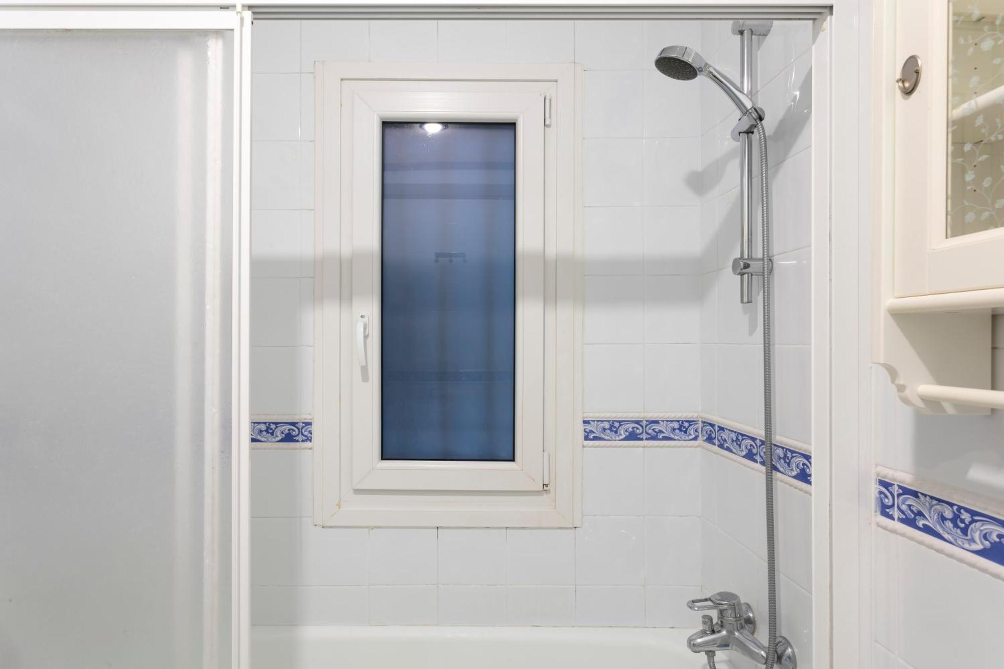 Apartment Ria By People *