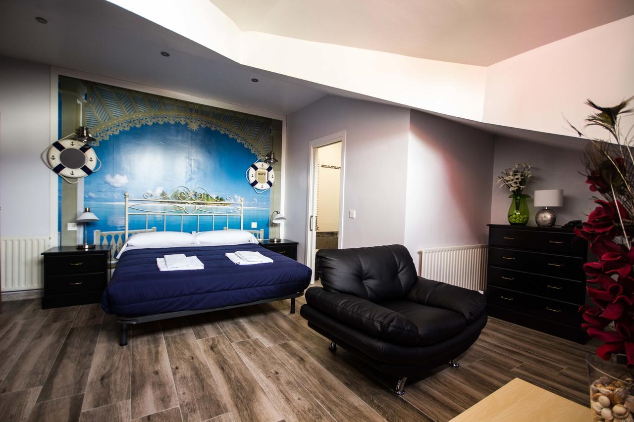 Ria De Hotel
