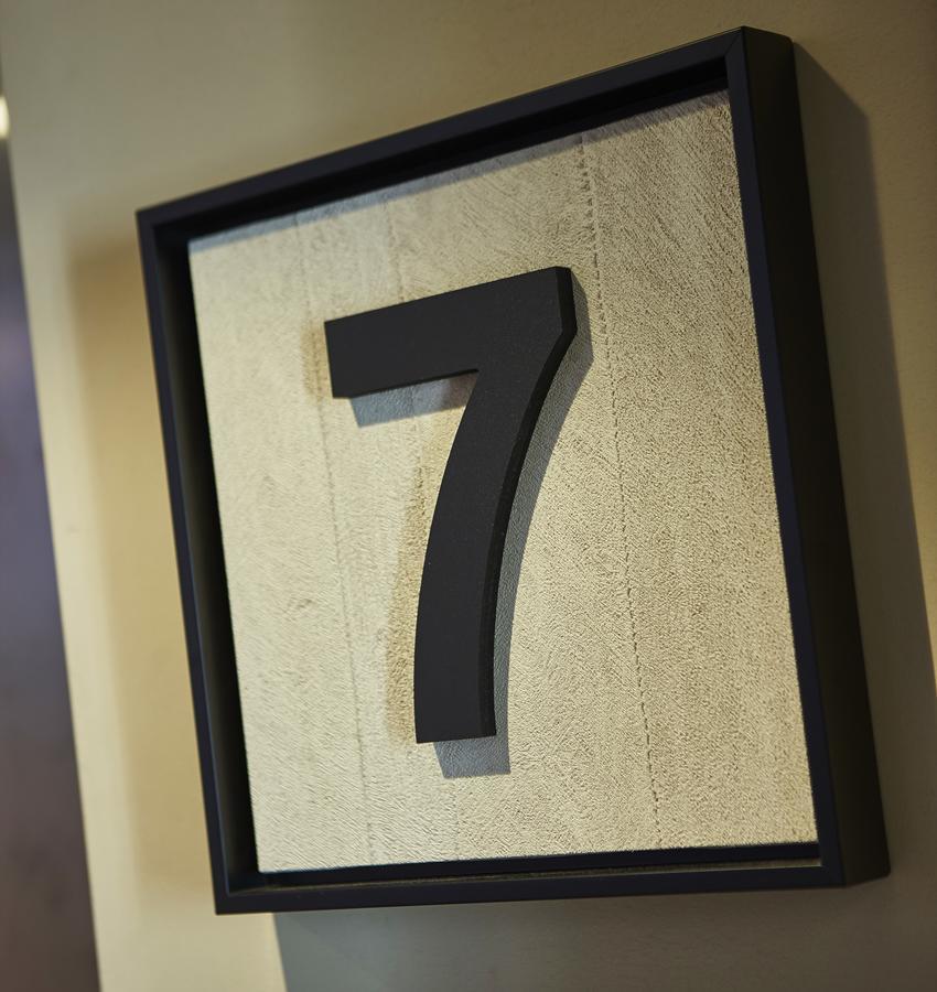 Plaza Hotel 2*